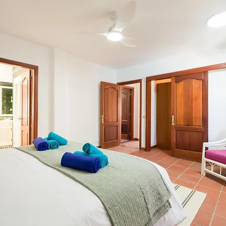 With Heated Pool In Gran Canaria *