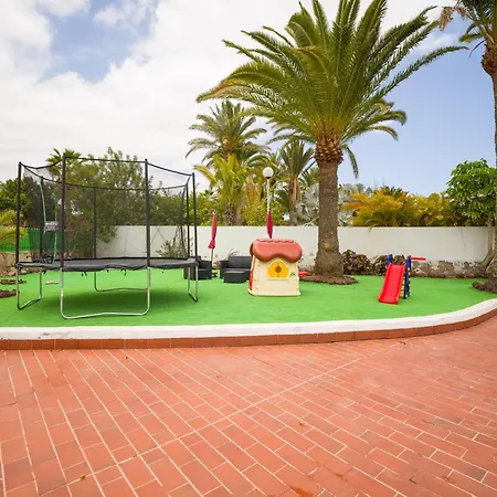 In Maspalomas With Heated Pool Horská chata *