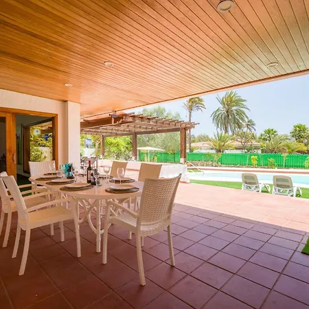 With Heated Pool In Gran Canaria 木屋 San Bartolomé