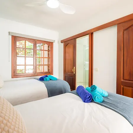 In Maspalomas With Heated Pool *